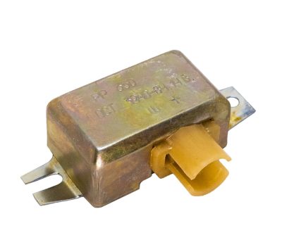 Регулятор напряжения РР 350.3702
